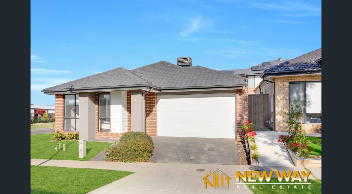 40 CAMBERWELL PARADE, Mickleham, Vic 3064